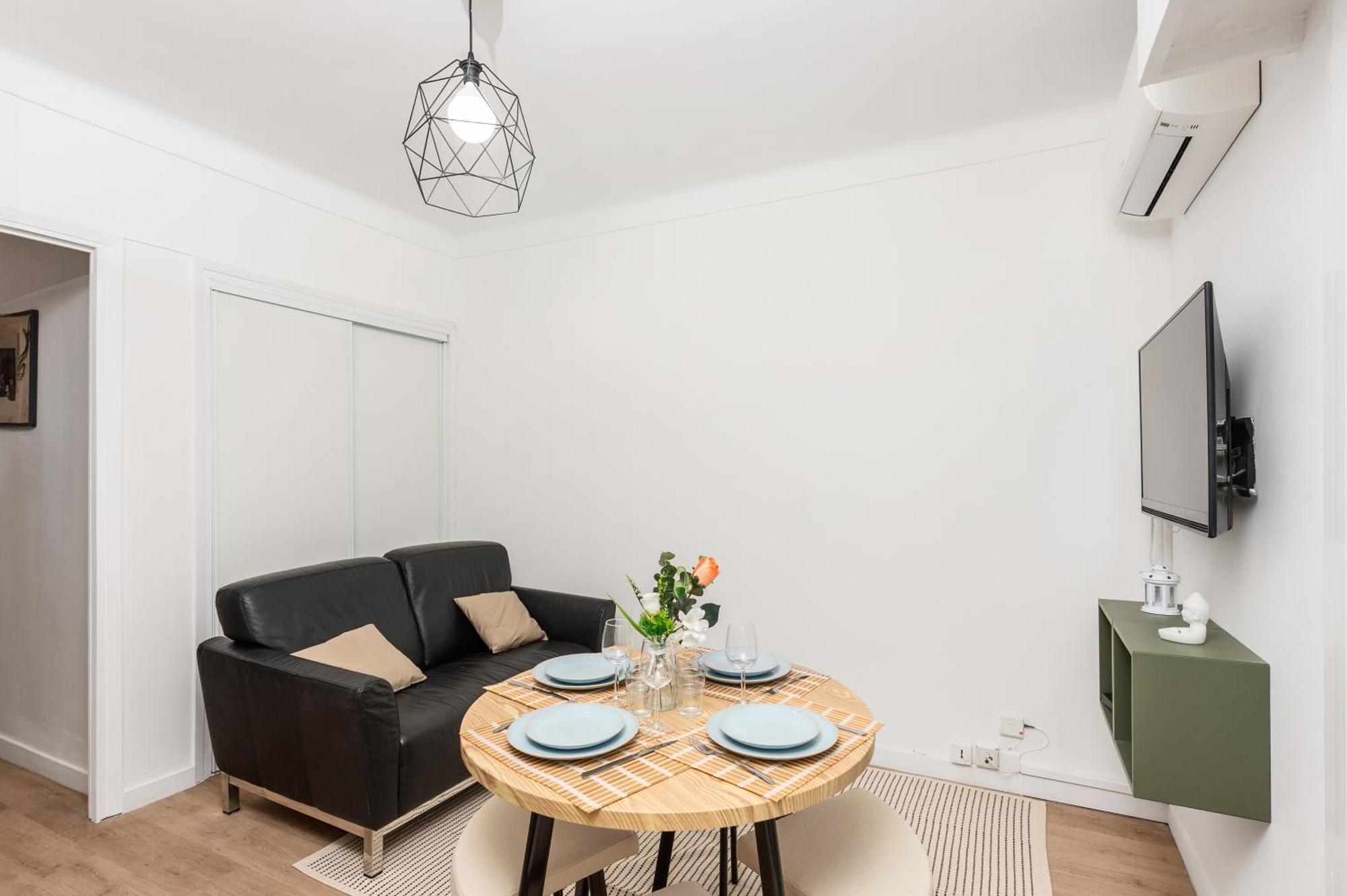 Appartement Castel Ii - Agreable Deux Pieces - Centre Menton